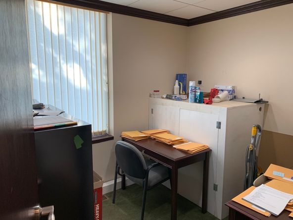 Waukegan Medical Plaza : 1616 Grand Ave. , Waukegan, IL 60085
